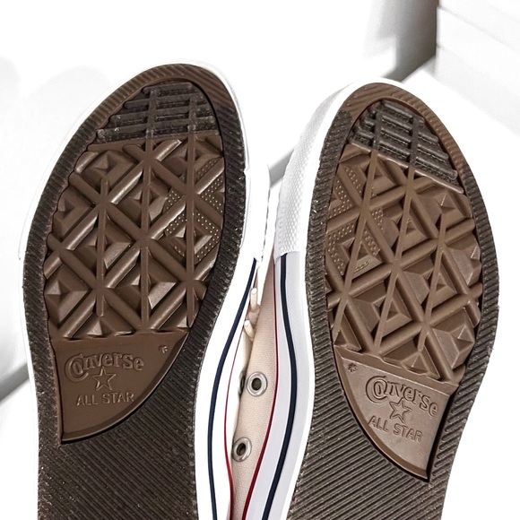 Kids' Chuck Taylor Converse All Star Low Top Sneaker white with red blue NWOT - Picture 3 of 7